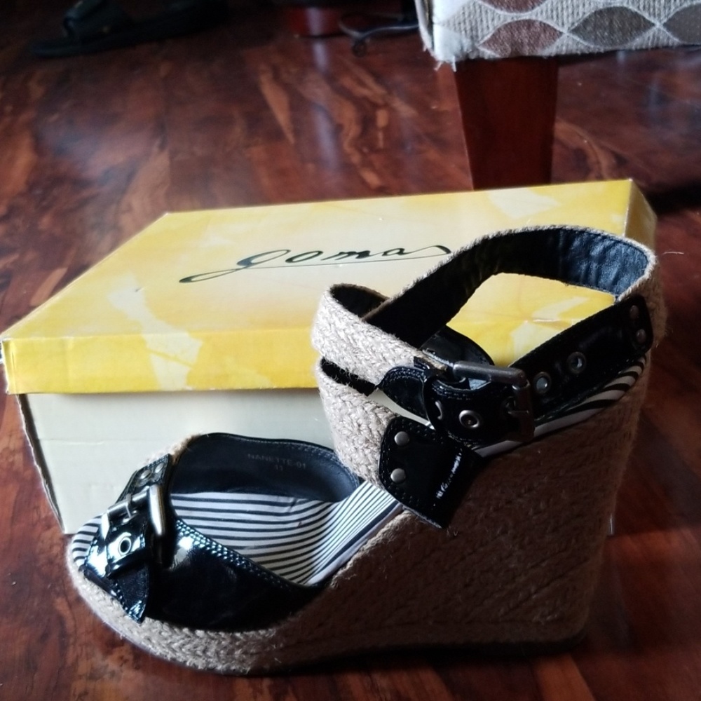 Shoes - Picture 2 of 2